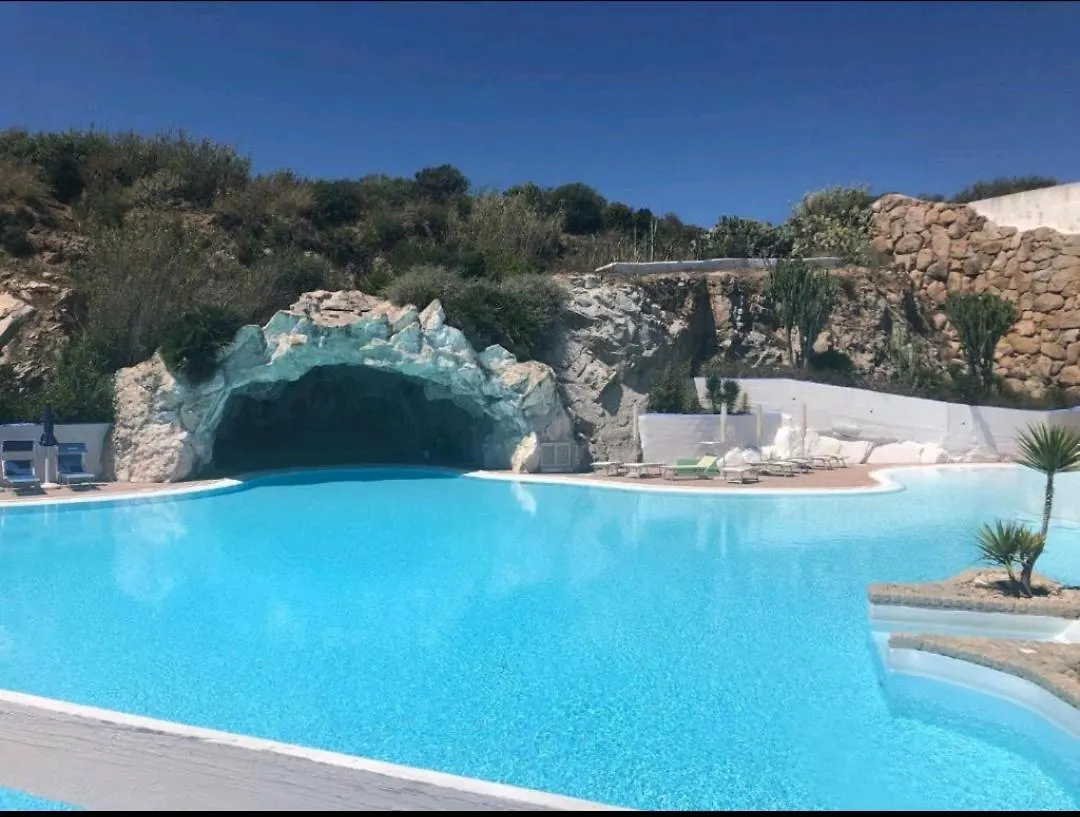 Prázdninový dům Relais Du Port - Capri Luxury Suite With Jacuzzi Santa Teresa Gallura